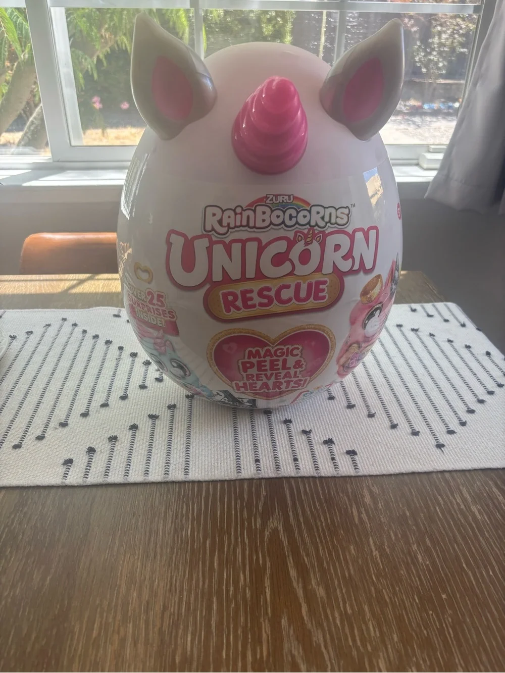NEW ZURU Rainbocorns Unicorn Rescue Surprise Egg Sealed 25+ Surprises